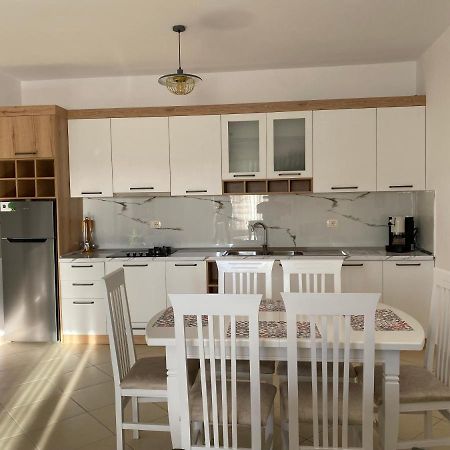 Blue Apartment Дуррес Екстер'єр фото