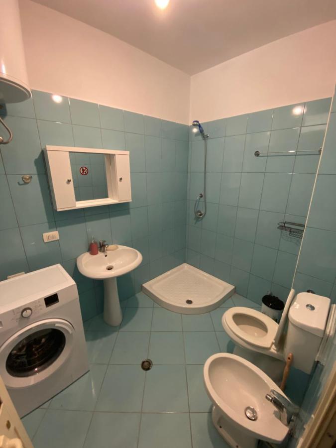 Blue Apartment Дуррес Екстер'єр фото