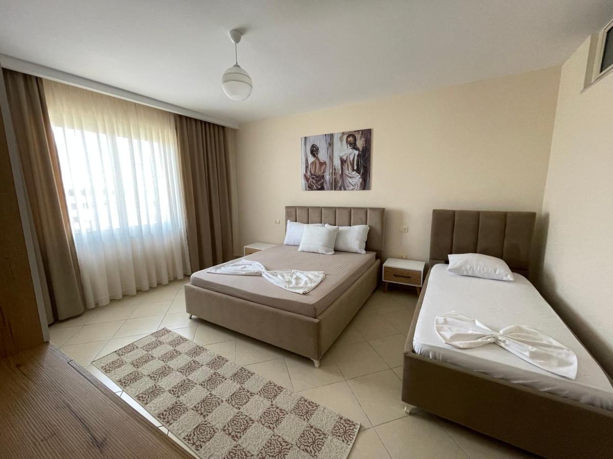 Blue Apartment Дуррес Екстер'єр фото
