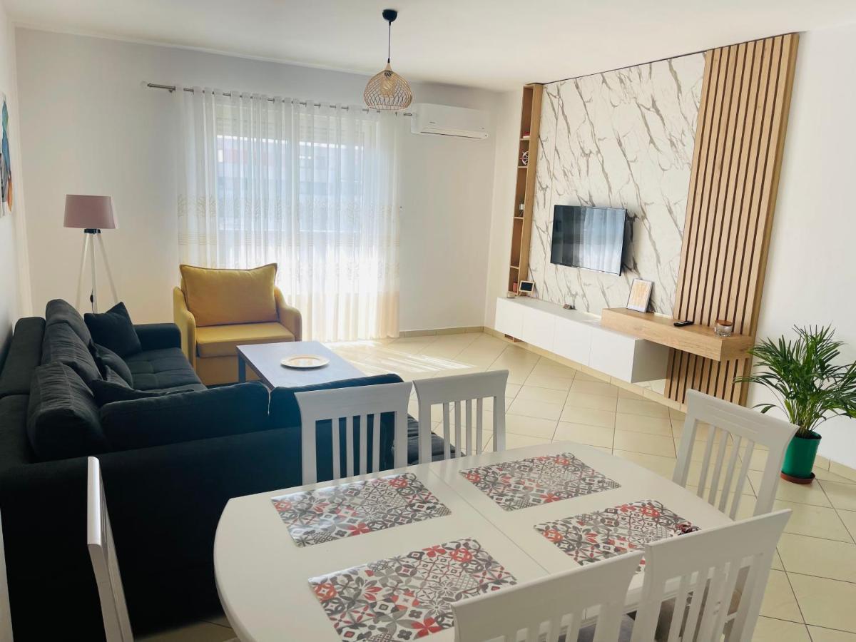 Blue Apartment Дуррес Екстер'єр фото
